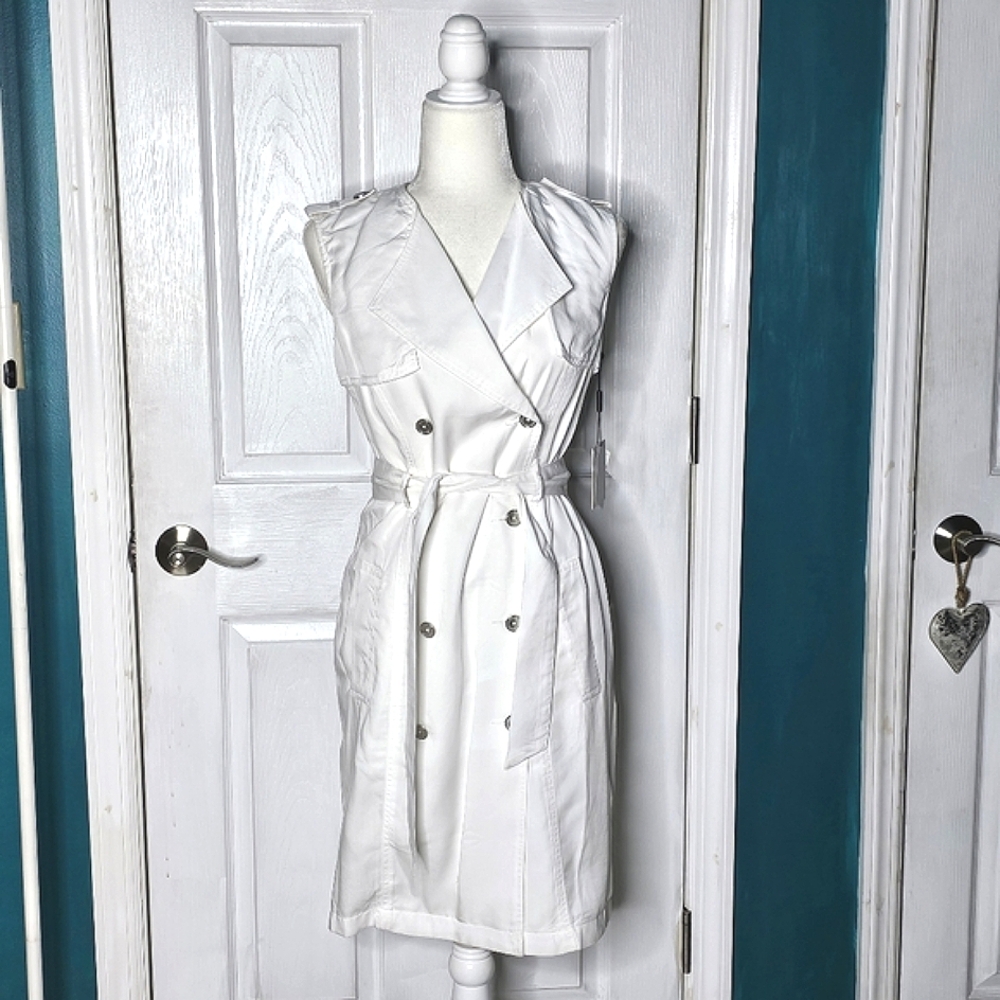Calvin Klein White Sleeveless Dress   Button Down Belted Size 4 NWT